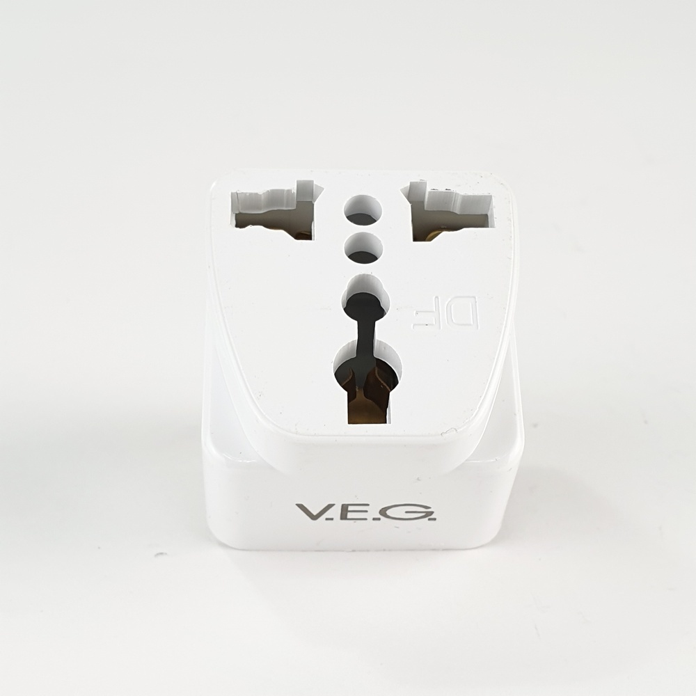 V.E.G. ปลั๊กแปลงไฟเอนกประสงค์ Universal Socket Adapter 1 ช่อง รุ่น DF-A1