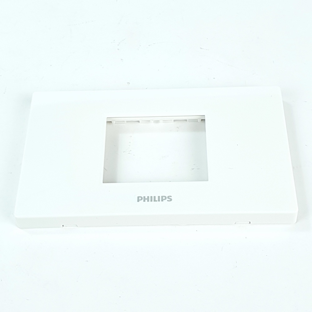 PHILIPS หน้ากาก 2 ช่อง ไม่เว้นระยะ รุ่น Leafstyle สีขาว