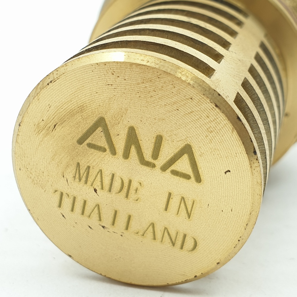 ANA ฟุตวาล์วทองเหลือง 1 1/2" รุ่น FTV121