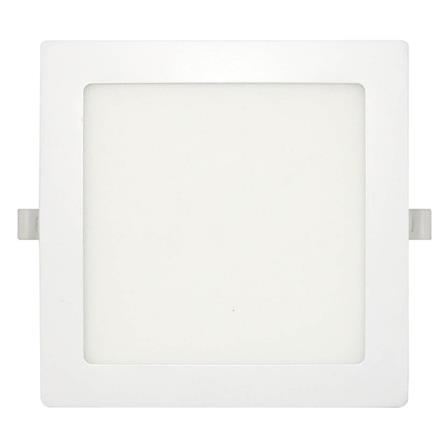 RACER โคมดาวน์ไลท์ LED แบบฝังฝ้าหน้าเหลี่ยม 24W รุ่น NANO-Q แสงวอร์มไวท์