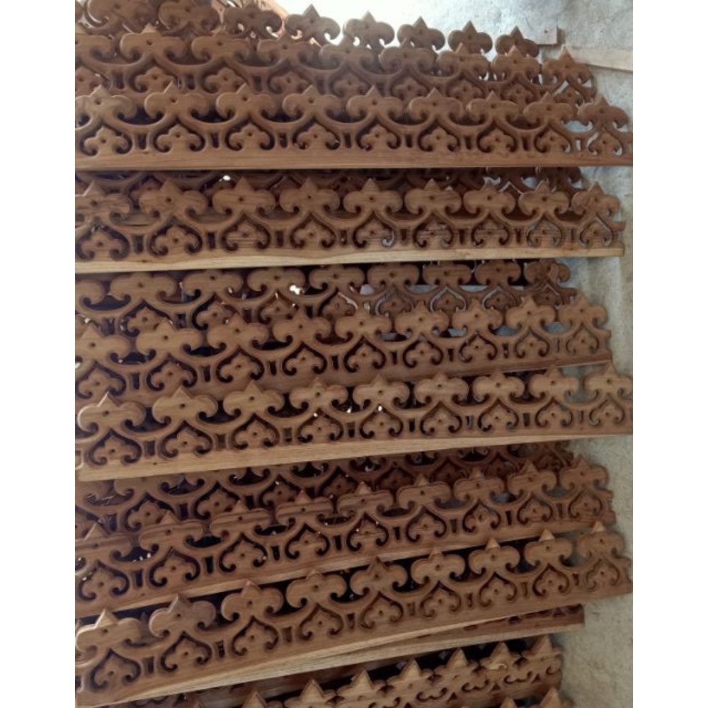 เชิงชายไม้สักลายพิกุล 6"x100 ซม.
