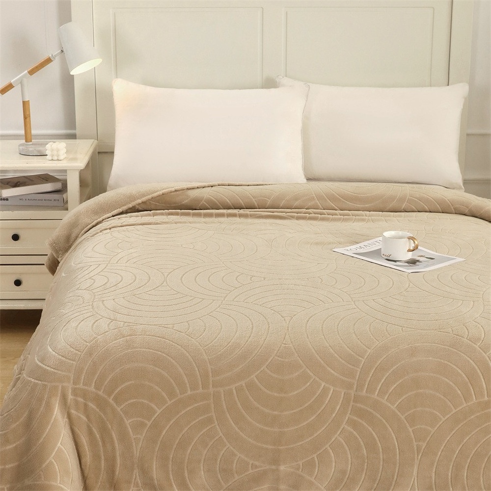 Truffle ผ้าห่ม รุ่น Yuna-01 ขนาด 150x200 ซม. สีเบจ