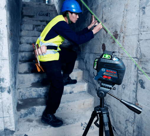 BOSCH เครื่องวัดระดับเลเซอร์3เส้น60ม. แสงสีเขียว GLL3-60XG