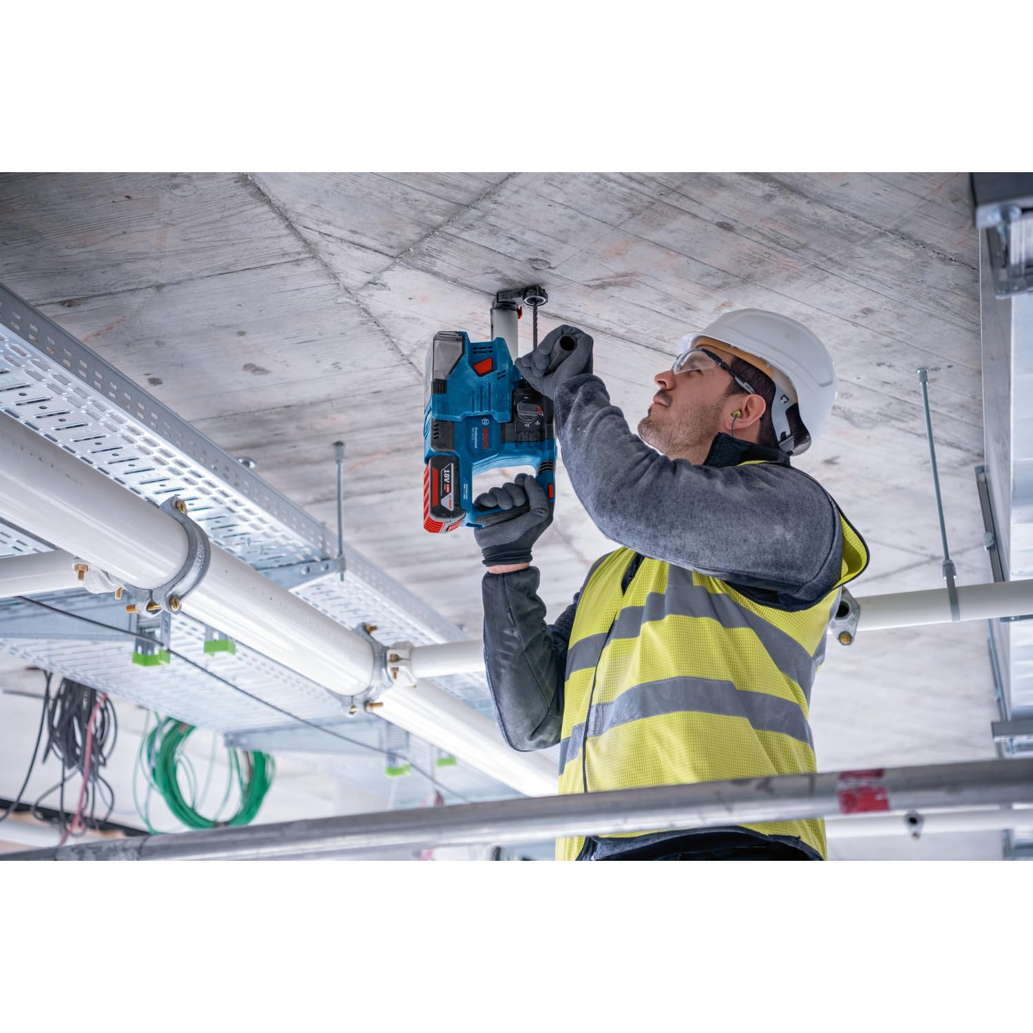BOSCH เครื่องเก็บฝุ่นต่อกับสว่าน GBH 185 LI  รุ่น GDE12