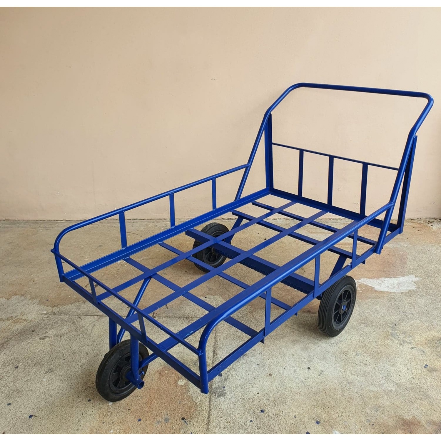 รถเข็นถังน้ำ 12 ปี๊ป ขนาด 75 x 125 ซม. ล้อไนล่อนล้อหน้า 8” ล้อหลัง 10”