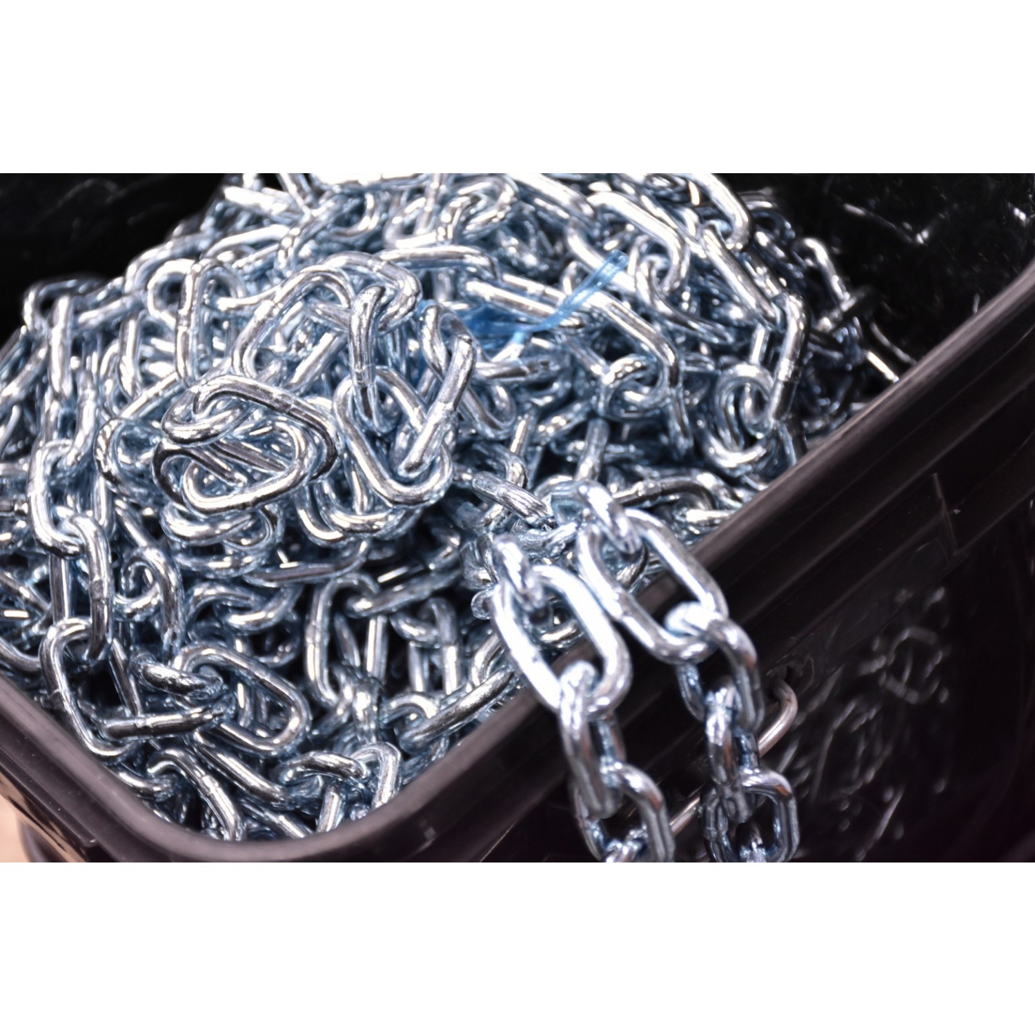 THAI KOON CHAIN โซ่เหล็ก ชุบซิงค์ ขนาด 4 มม. (แพ็คยาว 5 เมตร)