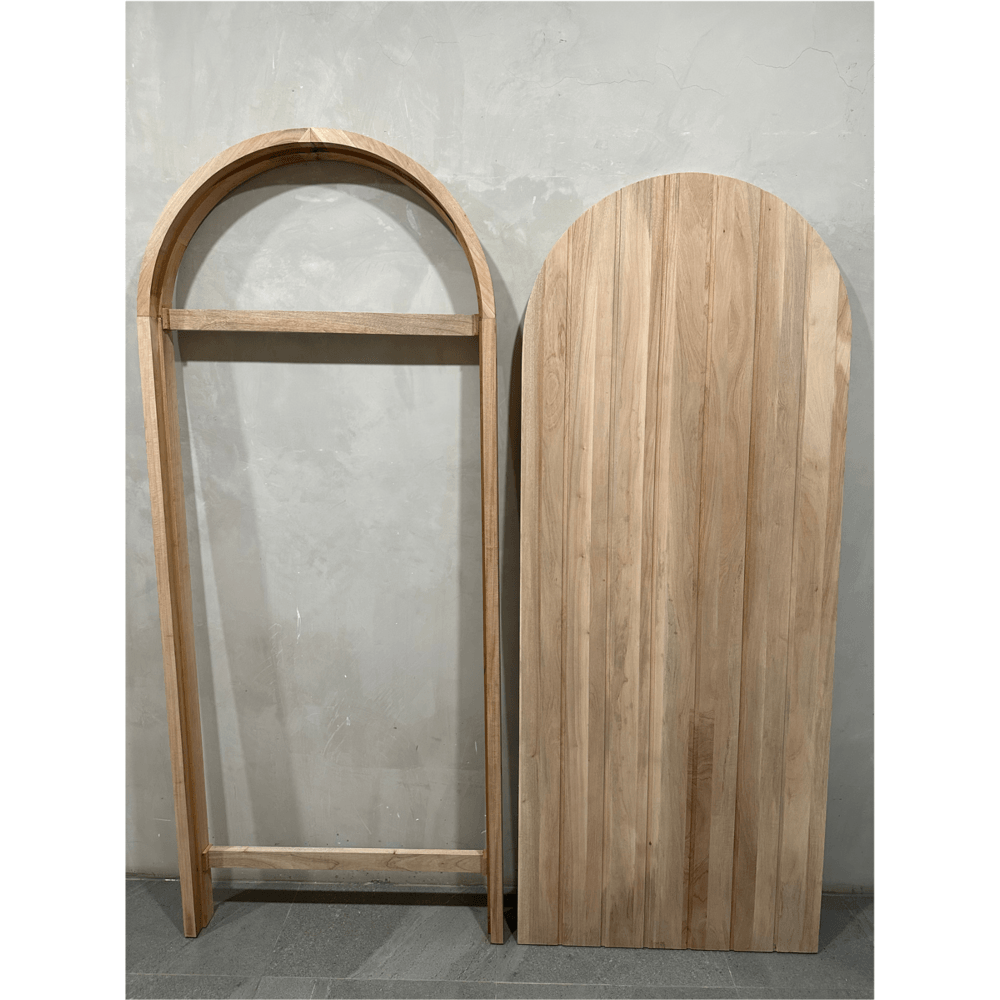 Greatwood ชุดประตูไม้มะฮอกกานีบานโค้งทึบ รุ่น Semi Circle 001 80x210ซม. สีธรรมชาติ
