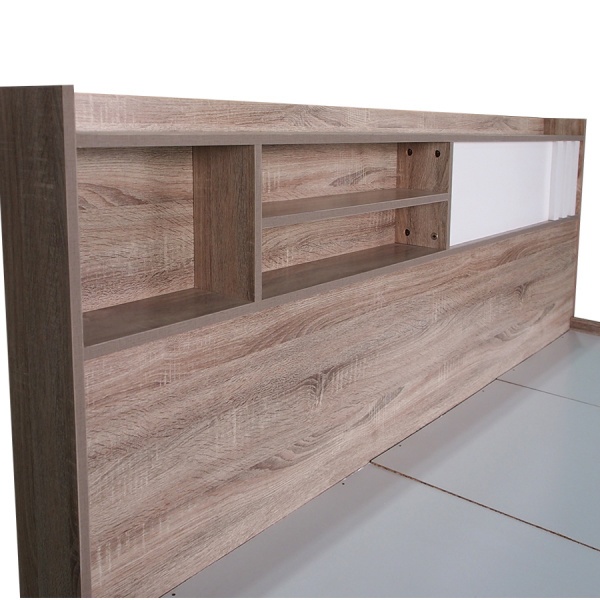 Gallery item 9
