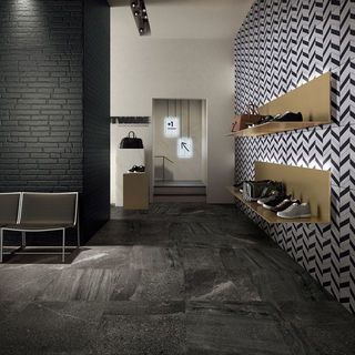 Gallery item 2