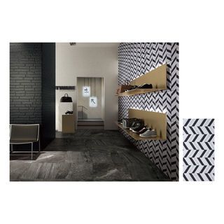 Gallery item 3