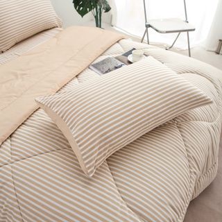 Gallery item 8