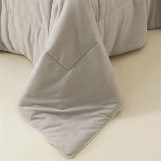 Gallery item 4