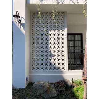 Gallery item 3
