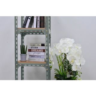 Gallery item 6