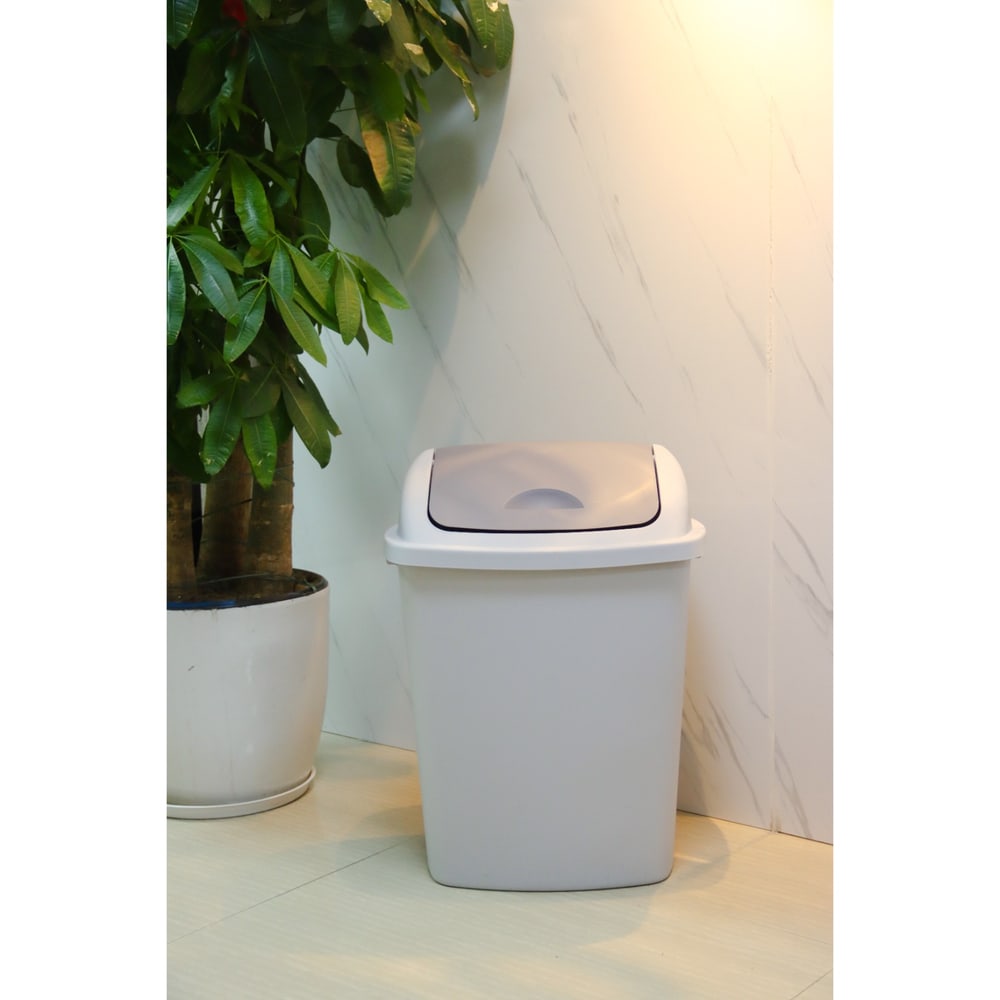 ICLEAN ถังขยะฝาสวิงทรงเหลี่ยม 70 ลิตร รุ่น Ozil TG55199G ขนาด 50x38x68 ซม. สีเทา