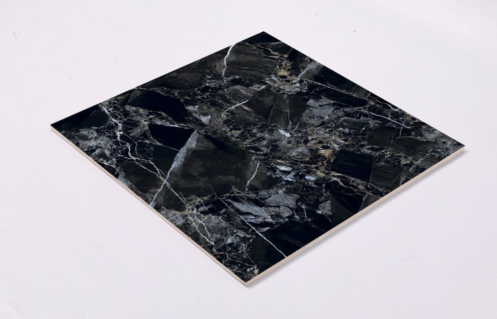 Marbella กระเบื้องพอร์ซเลน 60x60 ซม. รุ่น โปเตนโซ่ GP6656 Glossy (4P) Random