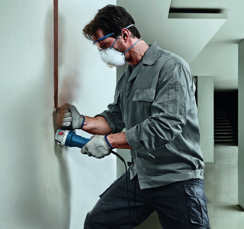 BOSCH เครื่องเจียร์ 4นิ้ว 750W รุ่น GWS750-100