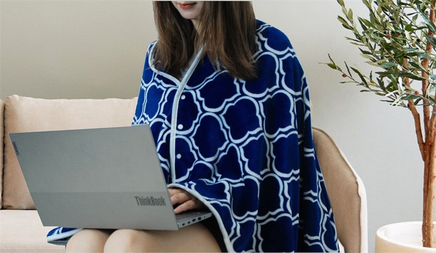 Truffle ผ้าห่ม รุ่น Tama-01 ขนาด 90x152 ซม. สีน้ำเงิน