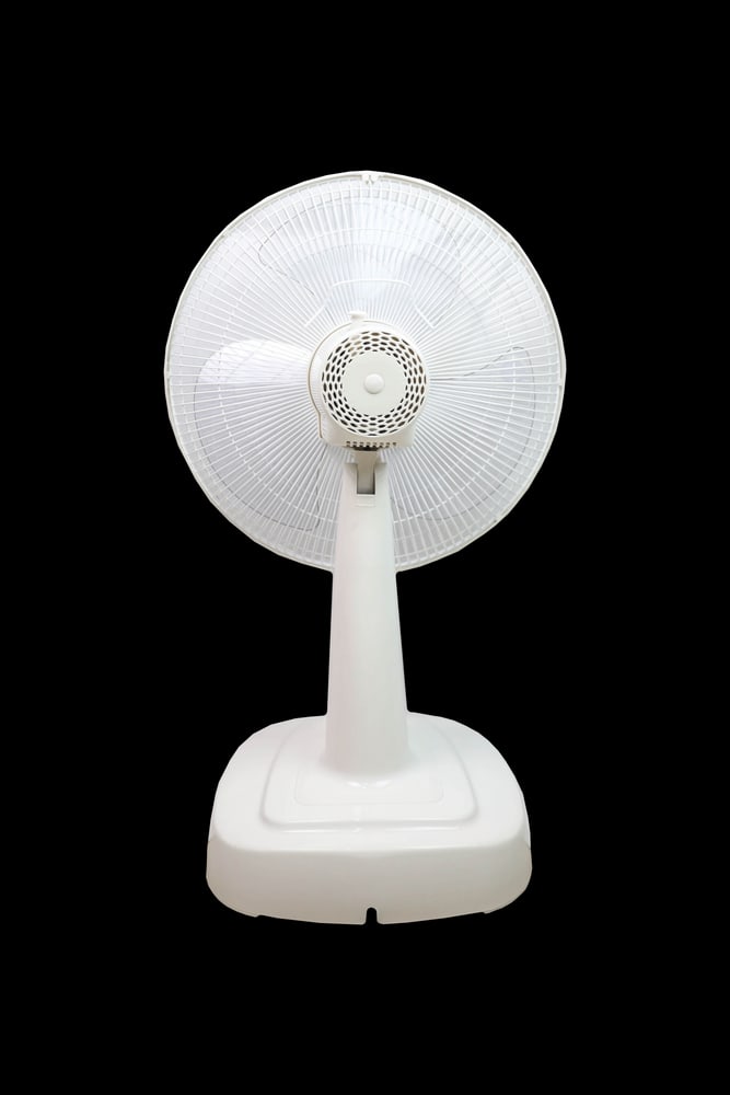 INOVA พัดลมตั้งโต๊ะ 16 นิ้ว รุ่นHG-A1602 สีขาว