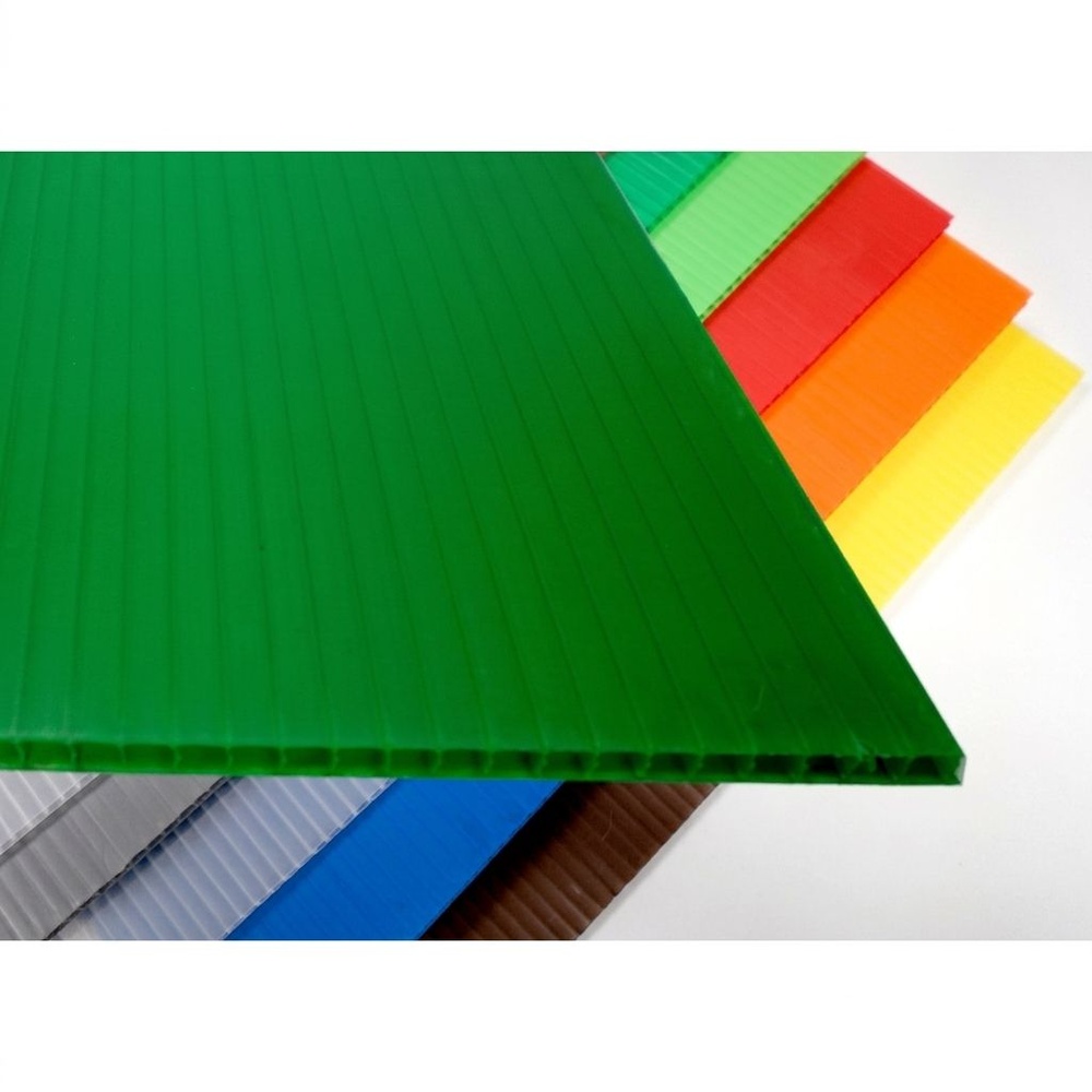 ฟิวเจอร์บอร์ด สีเขียวแก่ หนา3มม.x130.x245ซม.STA