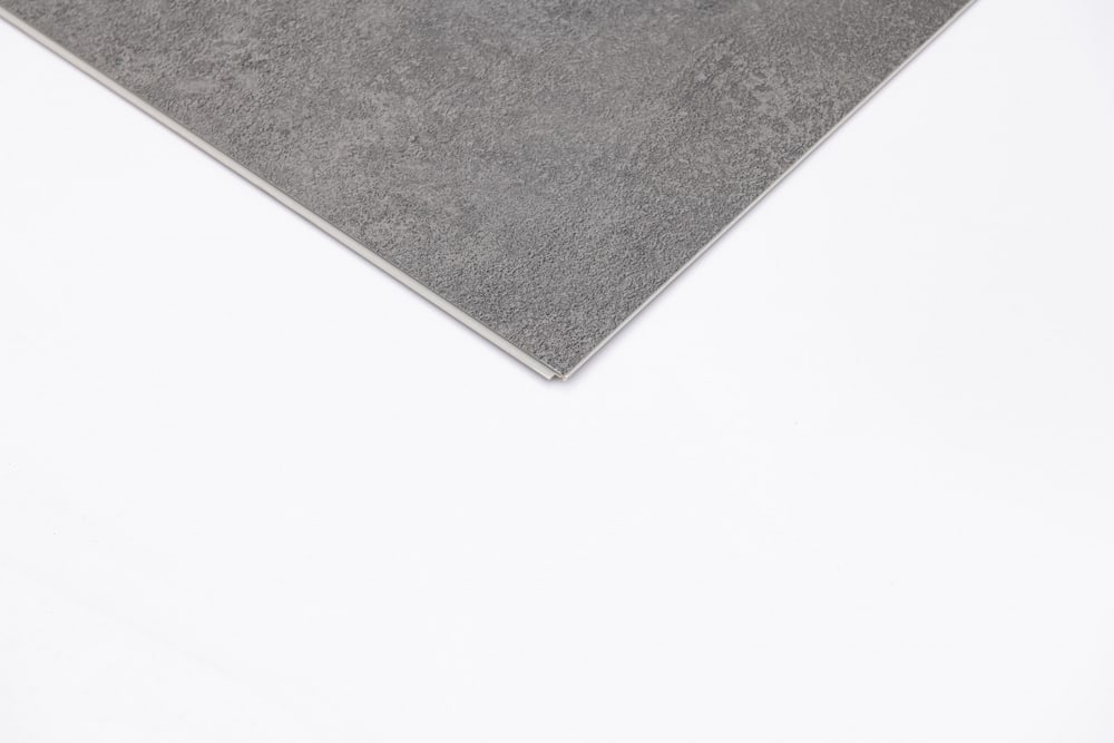 แผ่นปูผนัง SPC Click lock Wall Panel 950x475x4มม รุ่น 736L-1 The dark stone (2.7075ตรม./6แผ่น) TAPIO (Stone)