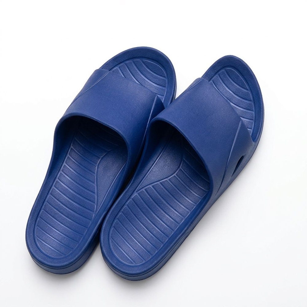 Primo รองเท้าแตะแบบสวม LY-T1820-43BL สีน้ำเงิน