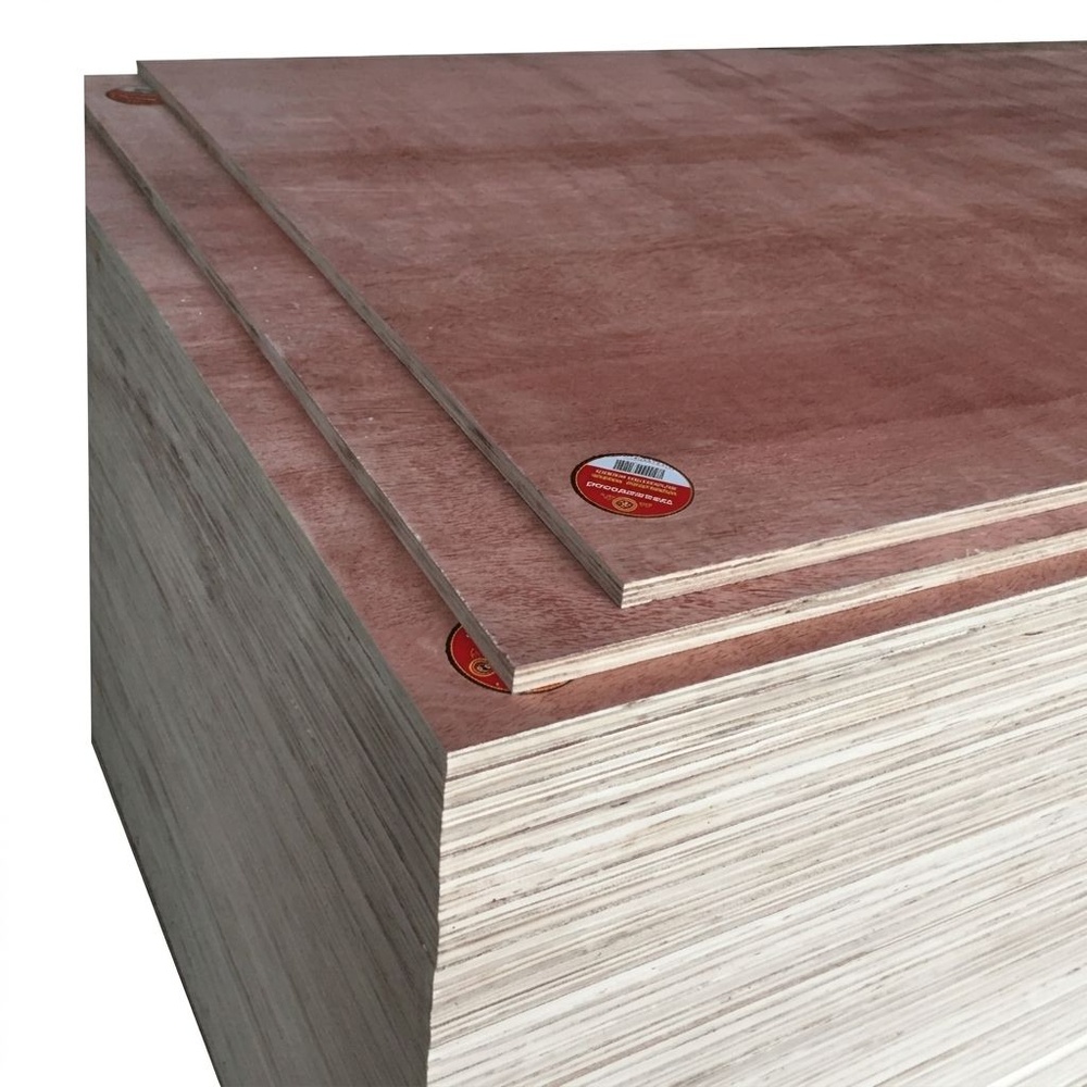 GREATWOOD ไม้อัดยางเฟอร์นิเจอร์ หน้าแดง #12 120x240ซม.