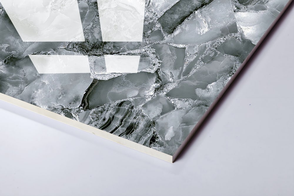 Marbella กระเบื้องพอร์ซเลน 60x60 ซม. รุ่น ปราซิโอลิเต้ XQP6P3755 Gloss (4P)