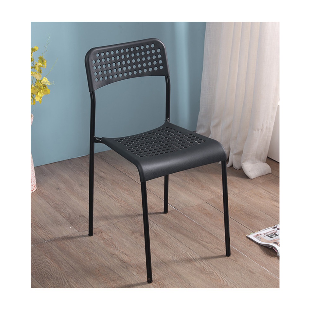 Delicato เก้าอี้พลาสติก 6022-A ขนาด 38.5×55.5×77ซม. สีดำ