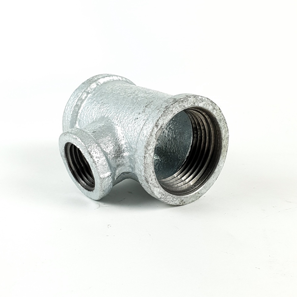 VAVO สามทางลดเหล็ก 1 1/2"x3/4"