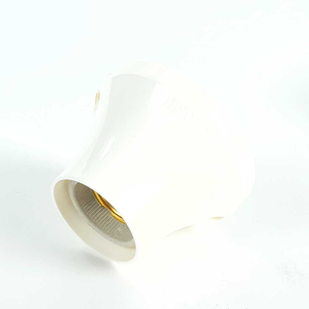 SENTOSHI ขั้วแป้น E-27 รุ่น SL-561 สีขาว