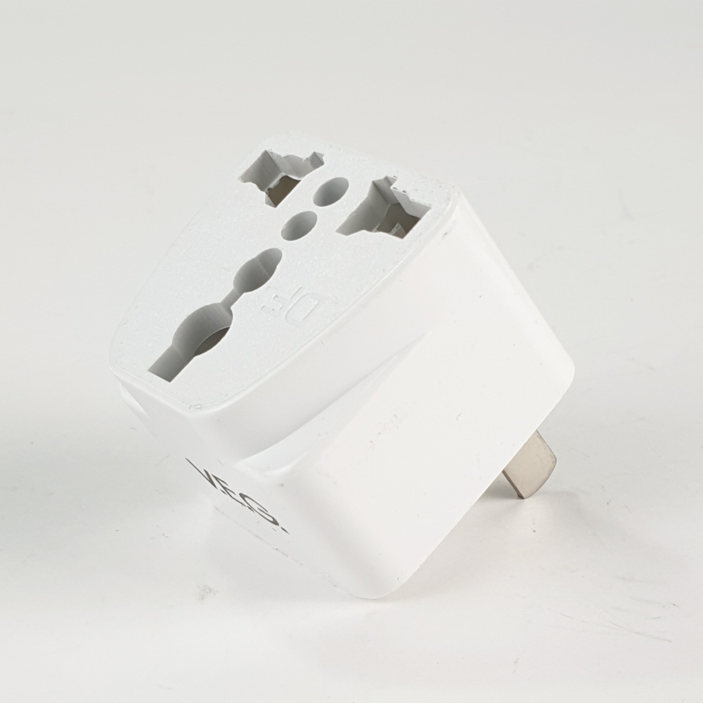 V.E.G. ปลั๊กแปลงไฟเอนกประสงค์ Universal Socket Adapter 1 ช่อง รุ่น DF-A1