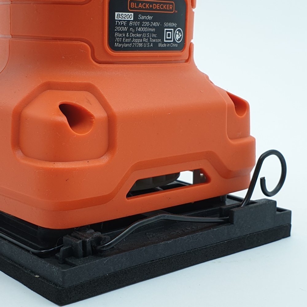 BLACK+DECKER เครื่องขัดกระดาษทราย 200W รุ่น BS200-B1