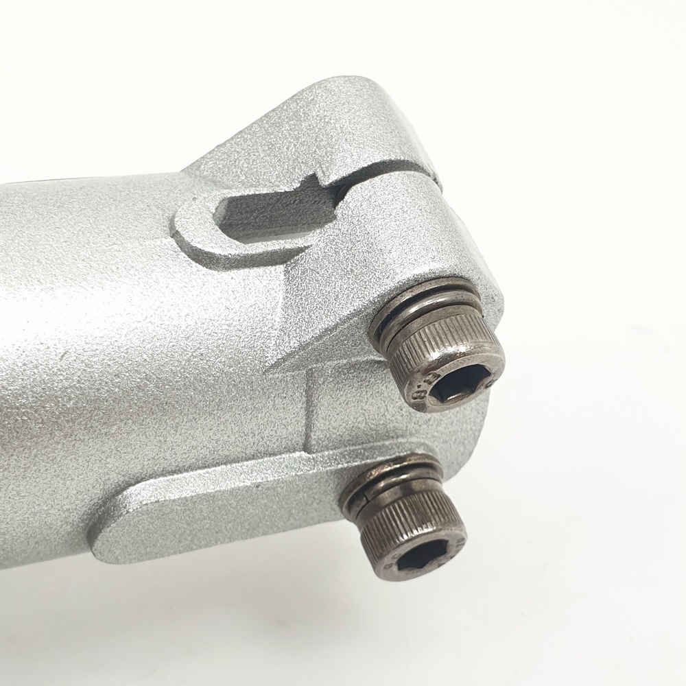 BISON หัวปั้มน้ำมิเนียม 1.5" รุ่น BC-WP26B