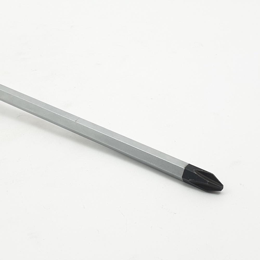 HUMMER ไขควงปากแฉกหัวแม่เหล็ก รุ่น WT-846 ขนาด 6x150มม.