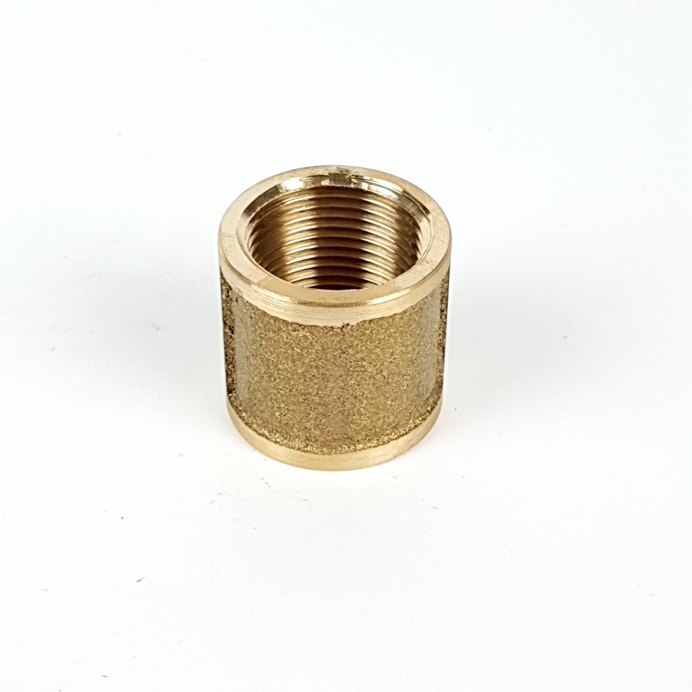 ANA ข้อต่อตรงทองเหลือง มม. 3/4" รุ่น TP-SOC308