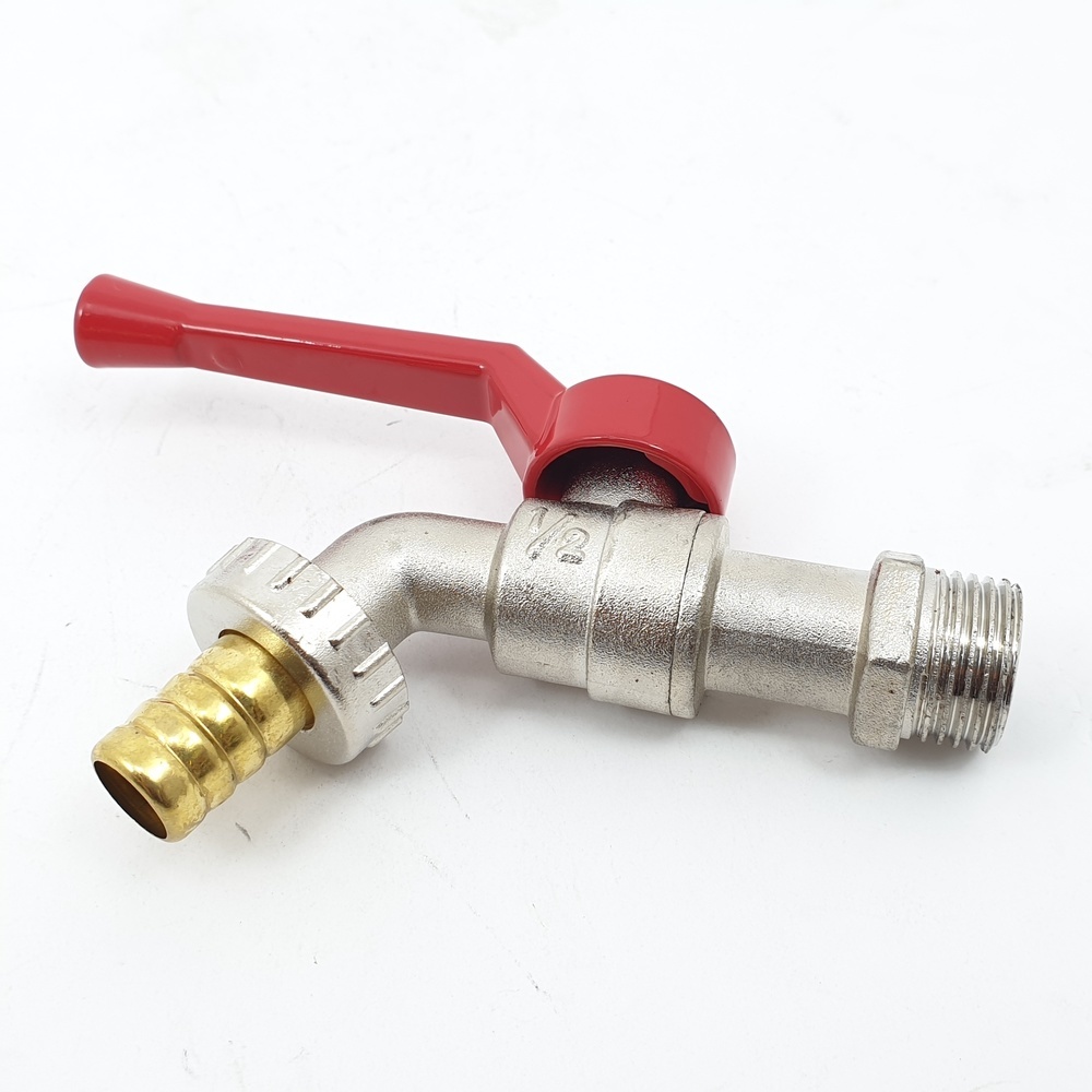 3P ก๊อกบอลสนามด้ามแดง1/2" รุ่น 3P-003