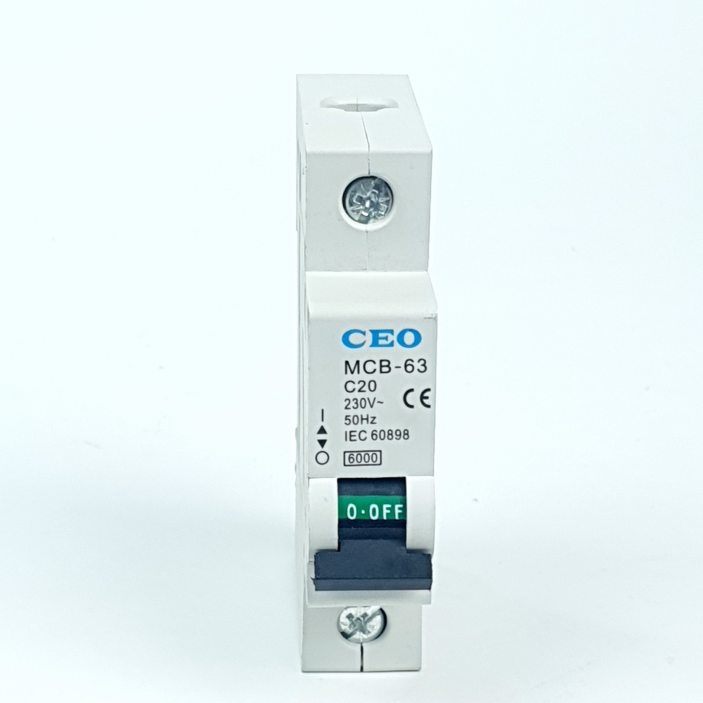 CEO ลูกเซอร์กิต 20A รุ่น MCB-1P20A สีขาว