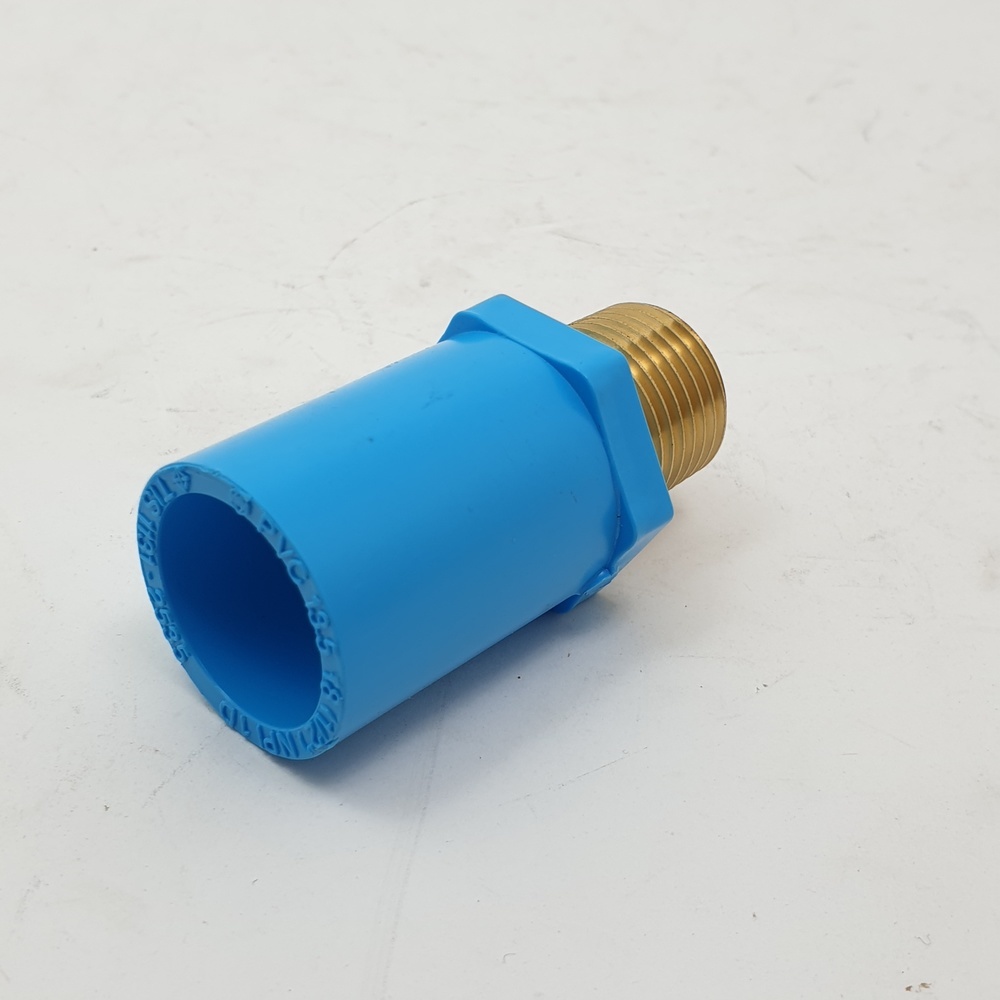 SCG ข้อต่อตรงเกลียวนอกทองเหลือง หนา 1/2"(18) ชั้น 13.5 สีฟ้า