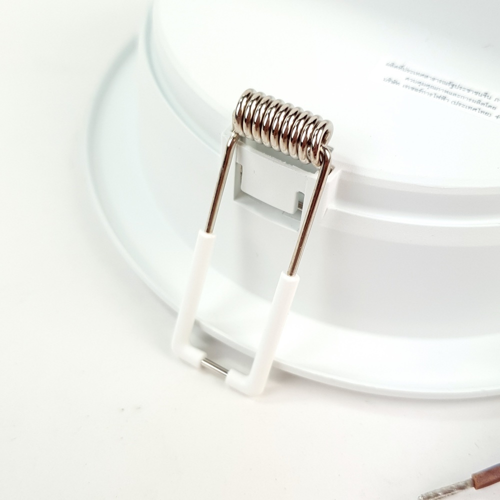 RACER โคมดาวน์ไลท์ LED แบบฝังฝ้าหน้ากลม 4นิ้ว 9W รุ่น EVO TECH แสงวอร์มไวท์