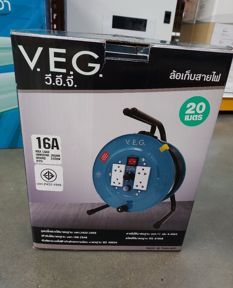 V.E.G. ล้อเก็บสายไฟ 16A 3600W สายไฟยาว 30M รุ่น VEG-1530 สีเขียว