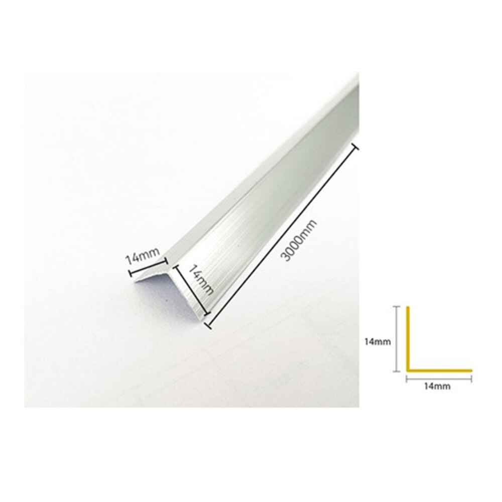 GREAT WOOD ตัวครอบมุมอะลูมิเนียม รุ่นJA526-S ขนาด 1.4x1.4x300cm. สีSilver