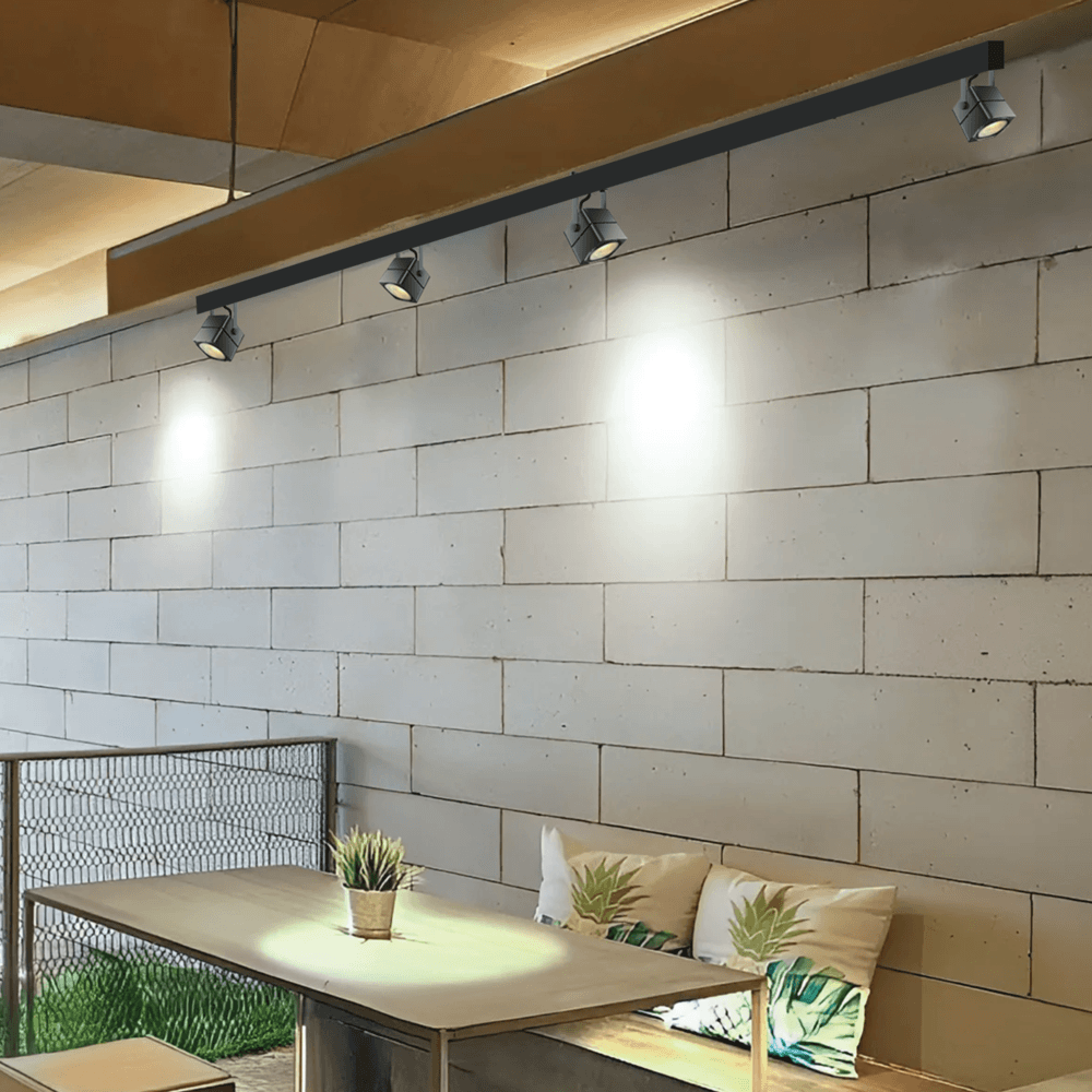 EILON แทร็กไลท์ LED หน้าสี่เหลี่ยม 6W รุ่นTP-STL-B6WW แสงวอร์มไวท์ สีดำ