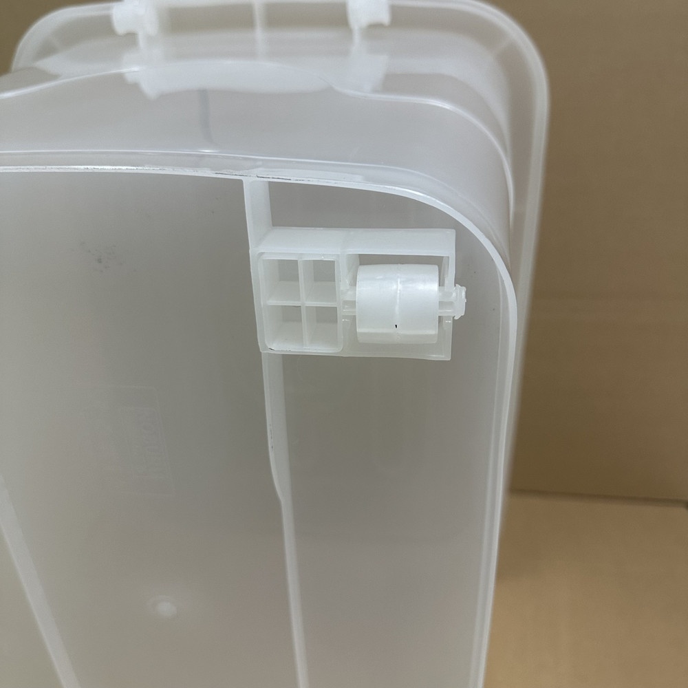 NOBURO กล่องพลาสติกเกรด A มีล้อ 35 ลิตร 35x49x29ซม.รุ่น KCW-35-01A สีใส