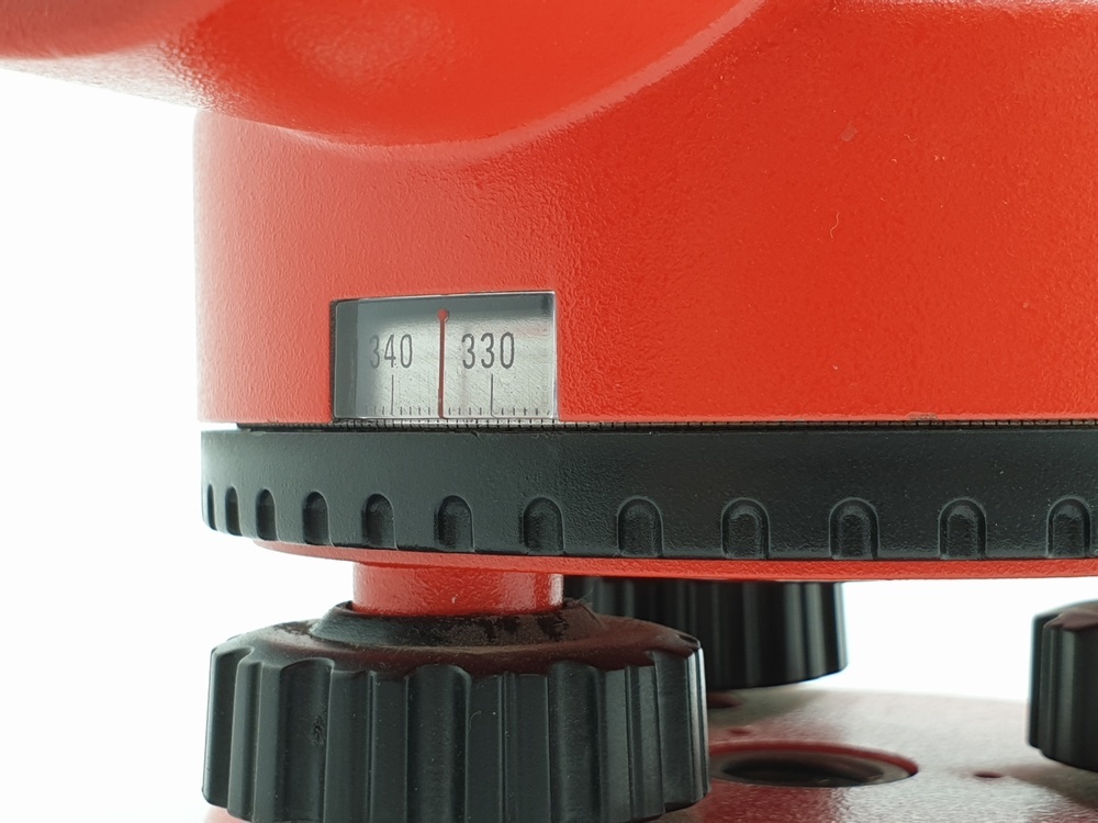 กล้องระดับ รุ่น DSZ-32E (32X)