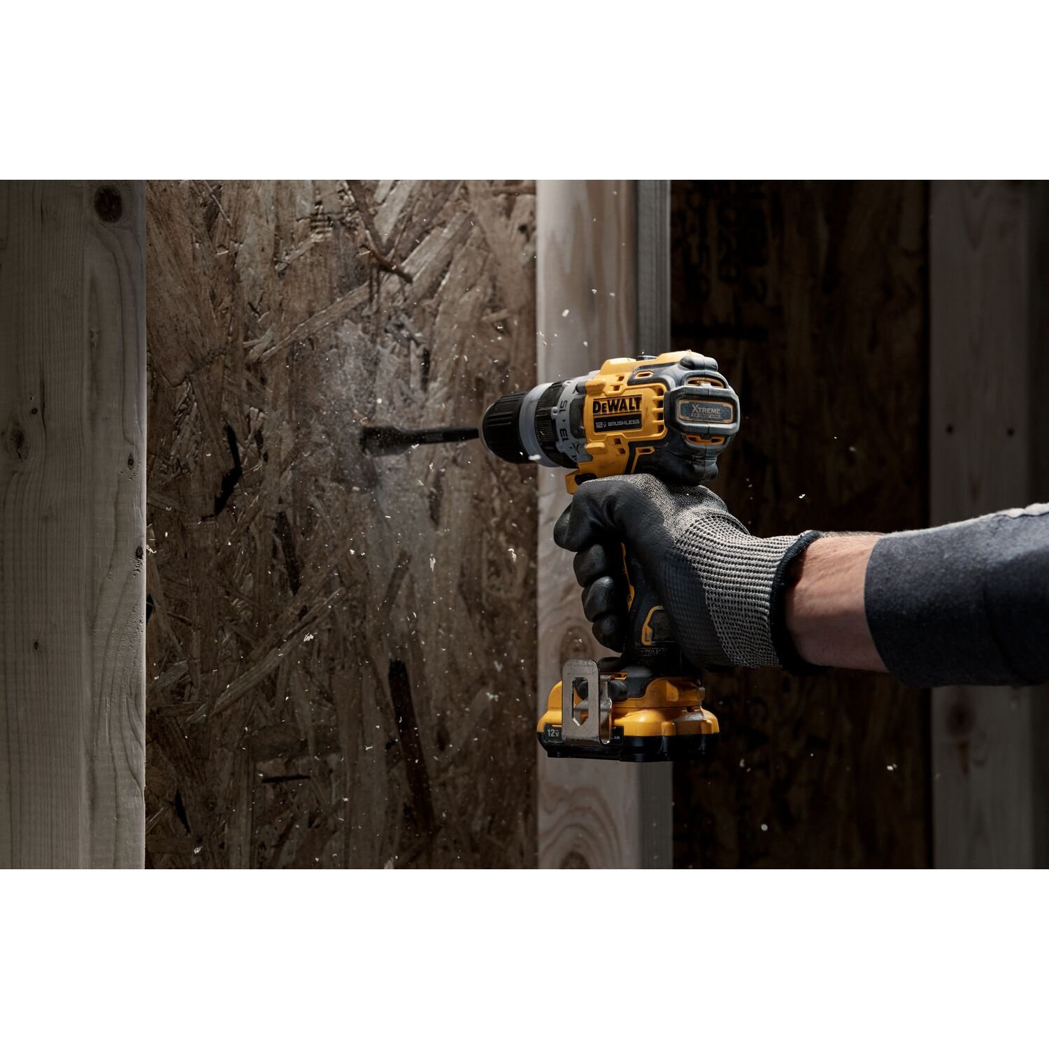 DEWALT สว่านไขควง 5 in 1 ไร้สาย ไร้แปลงถ่าน 12V DCD703D2-B1 พร้อมแบตเตอรี่ 2.0AH กล่อง TSTAK