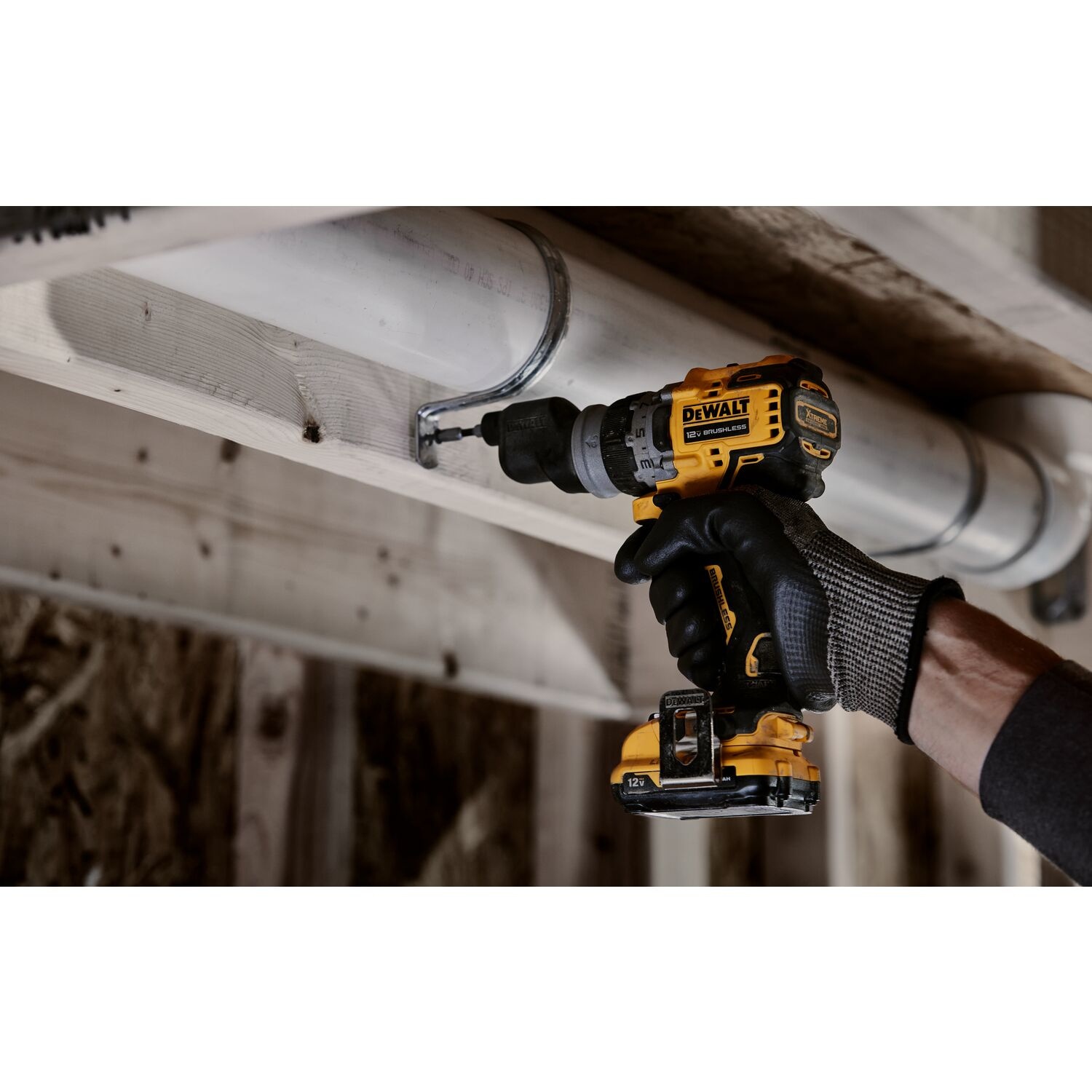DEWALT สว่านไขควง 5 in 1 ไร้สาย ไร้แปลงถ่าน 12V DCD703D2-B1 พร้อมแบตเตอรี่ 2.0AH กล่อง TSTAK