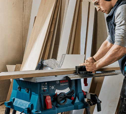 BOSCH โต๊ะแท่นเลื่อย 10นิ้ว 1800W รุ่น GTS254
