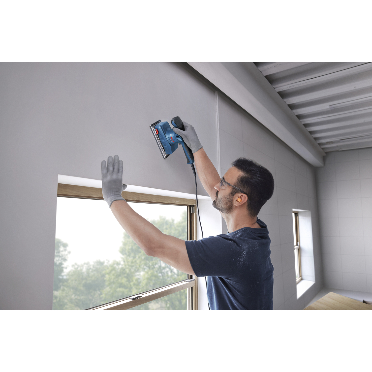 BOSCH เครื่องขัดกระดาษทราย ทรงเหลี่ยม รุ่น GSS 20-18 (New)