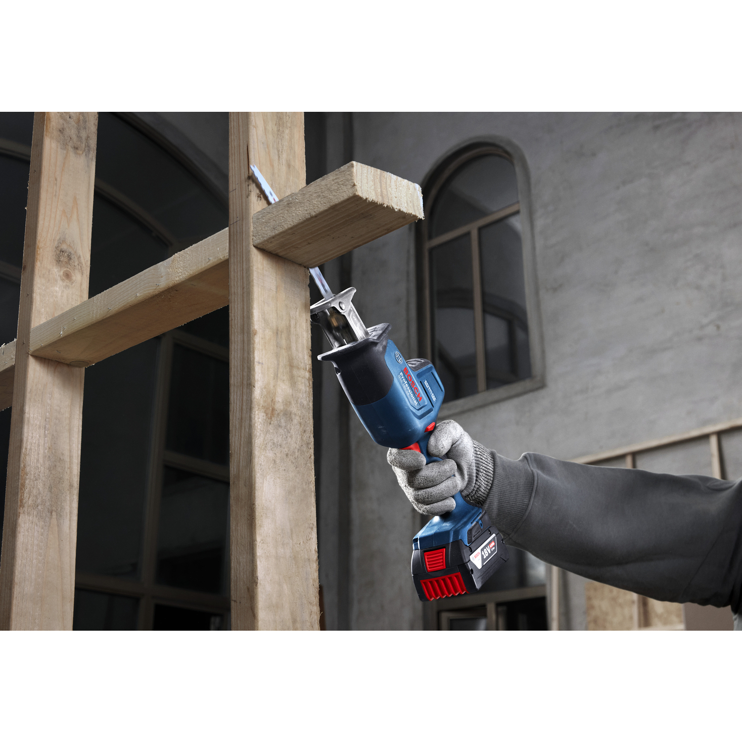 BOSCH เลื่อยอเนกประสงค์ไร้สาย 18V รุ่น GSA 18V-24 (เฉพาะเครื่อง)